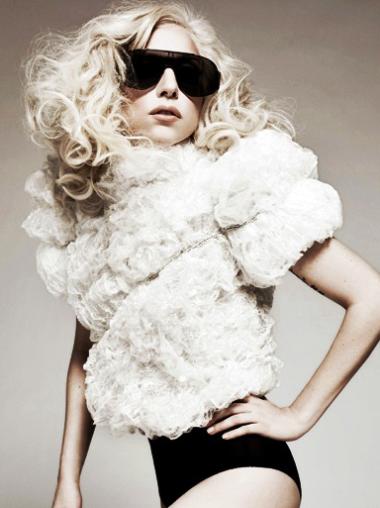 Parrucche Lady Gaga stile 18" Stratificato Riccia